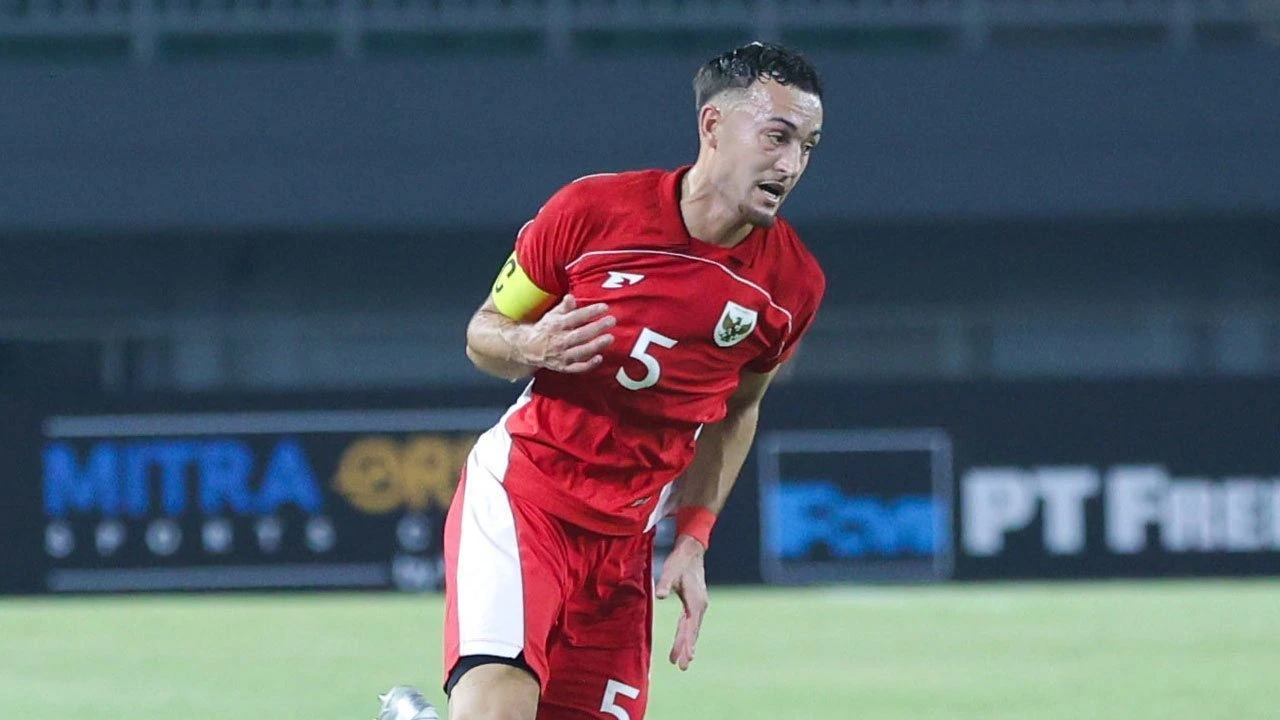 Gelandang Timnas Indonesia, Ivar Jenner